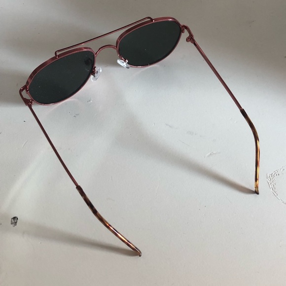 Urban Outfitters Pink Aviators 😎 - Picture 2 of 3